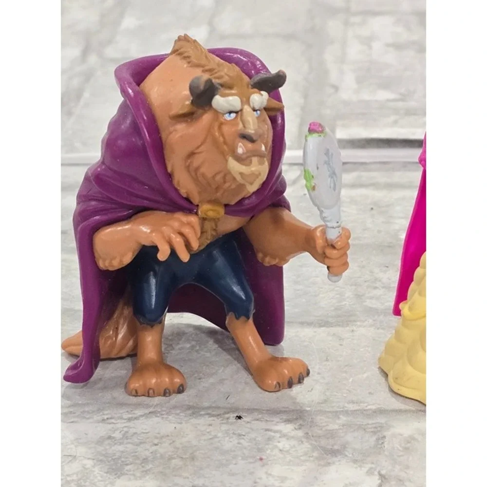 Lot of 2 Beauty Beast Figures Rubber Cake Toppers‎